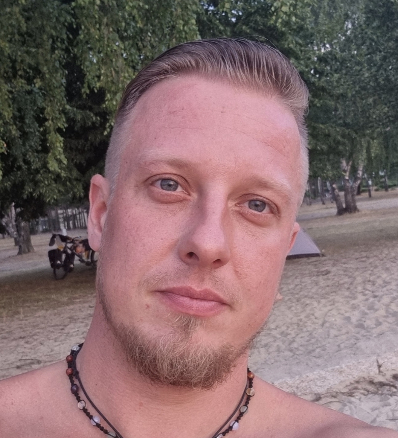 Nils Kahrau, SpreeBello